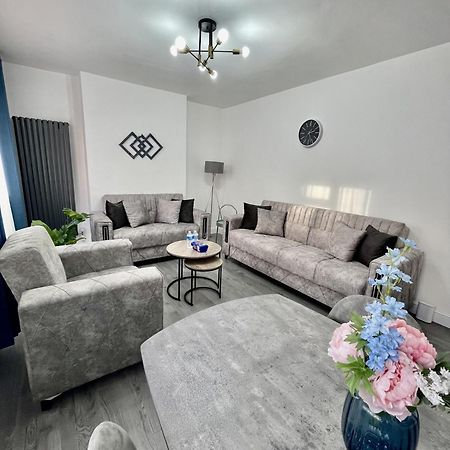 Deluxe Apartment - Next To Kings Cross - Eurostar & Euston Station London Ngoại thất bức ảnh