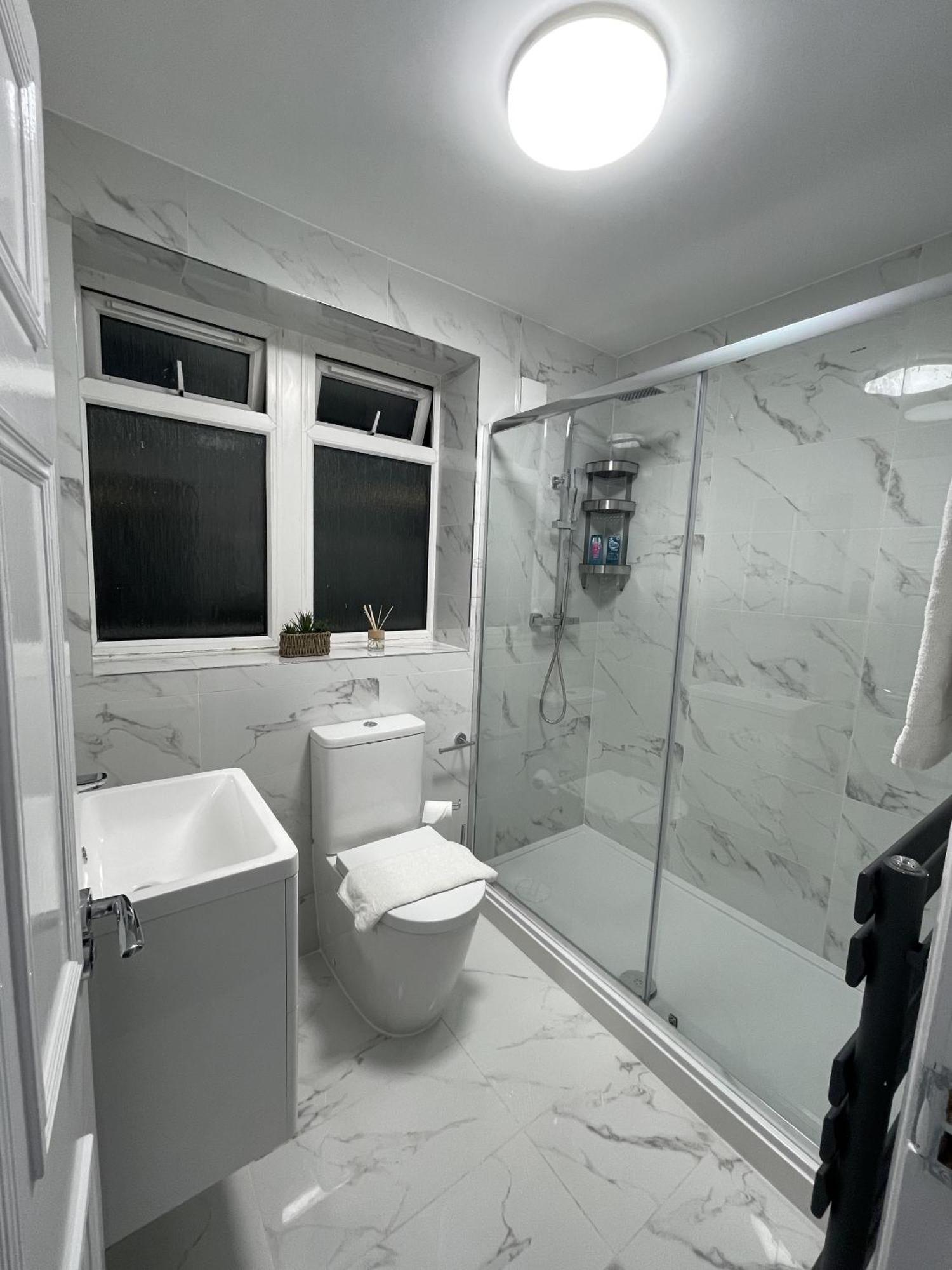 Deluxe Apartment - Next To Kings Cross - Eurostar & Euston Station London Ngoại thất bức ảnh
